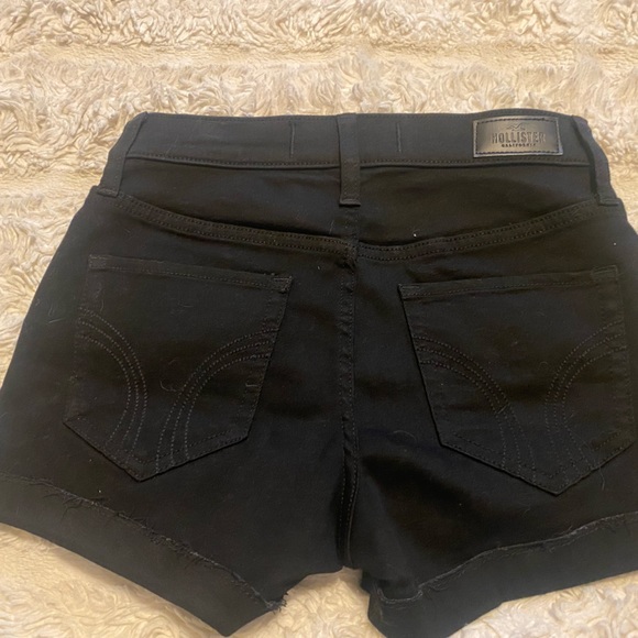 NWT Hollister shorts - Picture 3 of 3